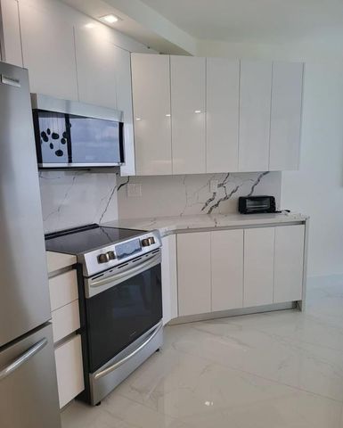 16425 Collins Avenue 2514, Sunny Isles Beach, FL 33160