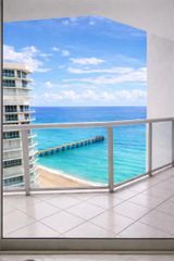 16425 Collins Avenue 2514, Sunny Isles Beach, FL 33160