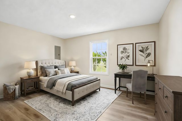 136 Conquest Ct, Unionville, TN 37180