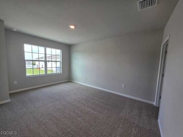 8119 Haley Creek WAY, Lehigh Acres, FL 33971