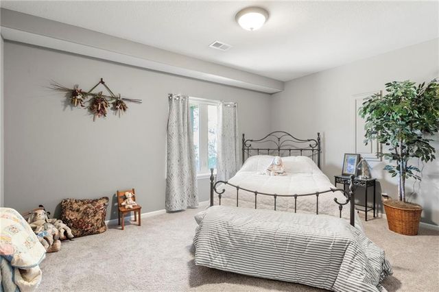 13416 W 172nd Street, Overland Park, KS 66221