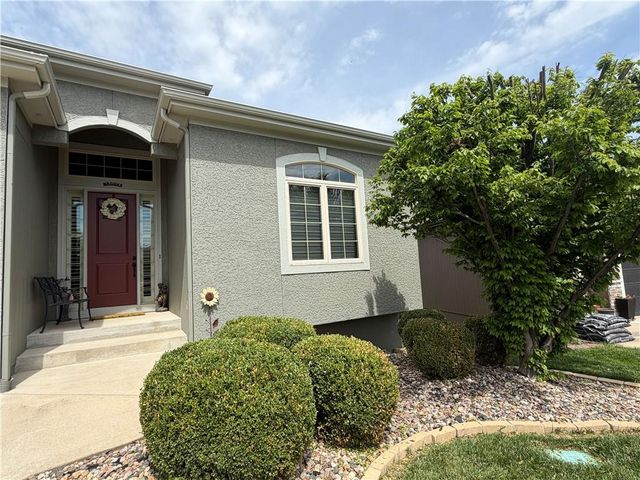 13416 W 172nd Street, Overland Park, KS 66221