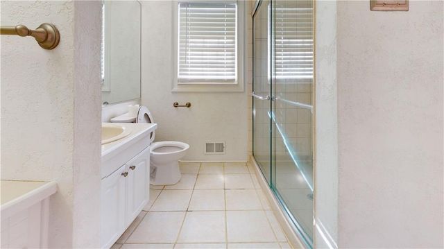 1319 Janmar Road, Snellville, GA 30078