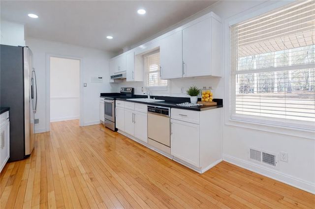 1319 Janmar Road, Snellville, GA 30078
