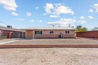 918 E Roger Road, Tucson, AZ 85719
