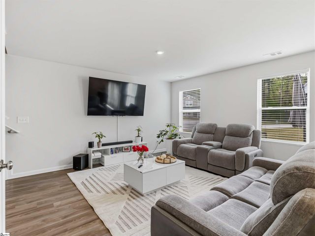 304 Burgess Lane, Williamston, SC 29697