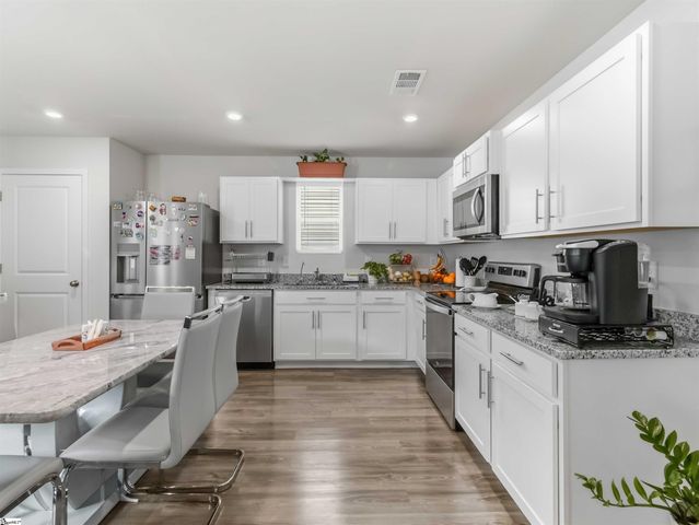 304 Burgess Lane, Williamston, SC 29697