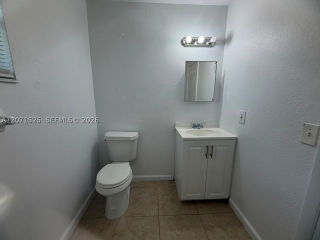 919 NW 2nd Ave 3, Fort Lauderdale, FL 33311