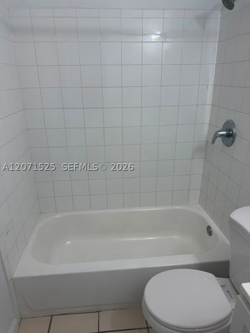 919 NW 2nd Ave 3, Fort Lauderdale, FL 33311