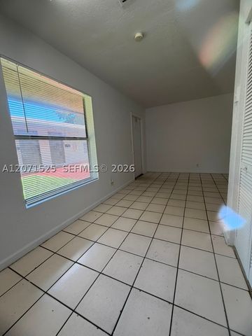919 NW 2nd Ave 3, Fort Lauderdale, FL 33311
