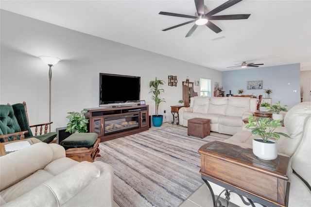 1115 CALICO POINTE CIRCLE, Groveland, FL 34736