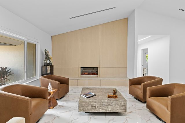 10603 Boca Woods Lane, Boca Raton, FL 33428