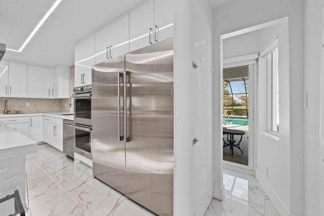 10603 Boca Woods Lane, Boca Raton, FL 33428