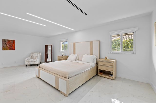 10603 Boca Woods Lane, Boca Raton, FL 33428