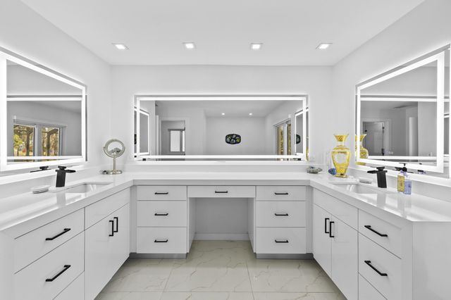 10603 Boca Woods Lane, Boca Raton, FL 33428