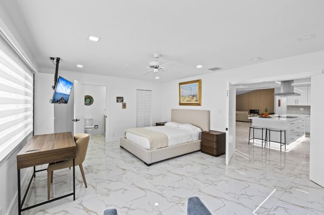 10603 Boca Woods Lane, Boca Raton, FL 33428