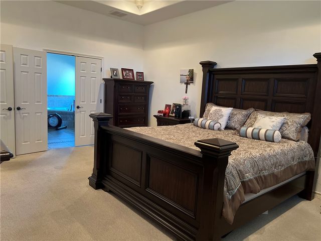 6902 Windy Creek Dr, Corpus Christi, TX 78414