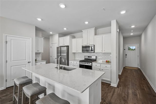 76 Fonthill Court, Richland Twp, PA 18951