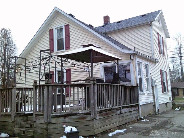 115 N Wolf Creek Street, Brookville, OH 45309