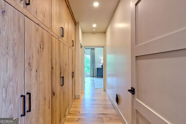 1095 Rabun Bluffs Drive, Lakemont, GA 30552