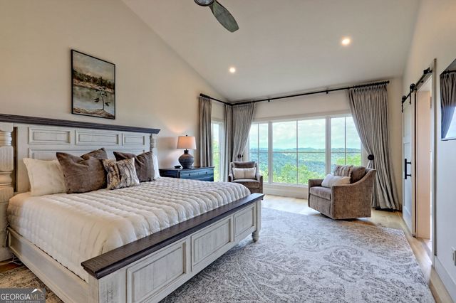 1095 Rabun Bluffs Drive, Lakemont, GA 30552