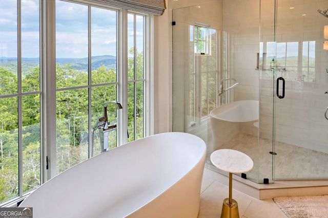 1095 Rabun Bluffs Drive, Lakemont, GA 30552