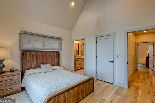 1095 Rabun Bluffs Drive, Lakemont, GA 30552