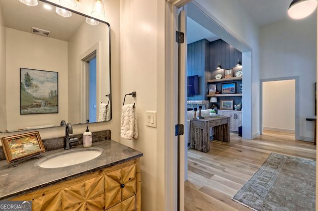 1095 Rabun Bluffs Drive, Lakemont, GA 30552