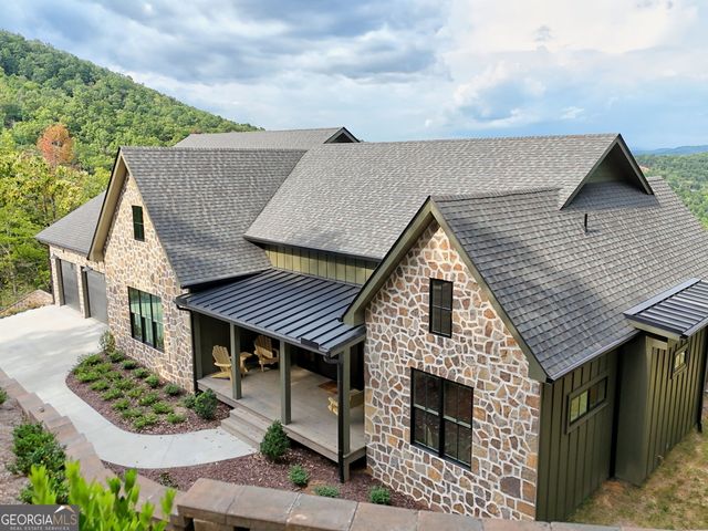 1095 Rabun Bluffs Drive, Lakemont, GA 30552