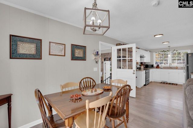 1935 Valley View, West Columbia, SC 29169