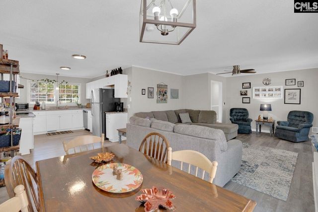 1935 Valley View, West Columbia, SC 29169