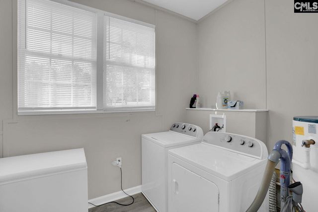 1935 Valley View, West Columbia, SC 29169