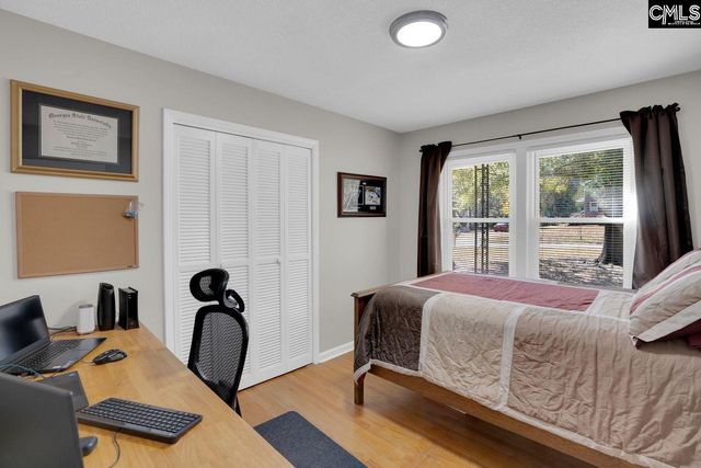 1935 Valley View, West Columbia, SC 29169