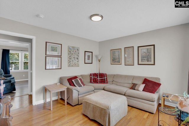 1935 Valley View, West Columbia, SC 29169