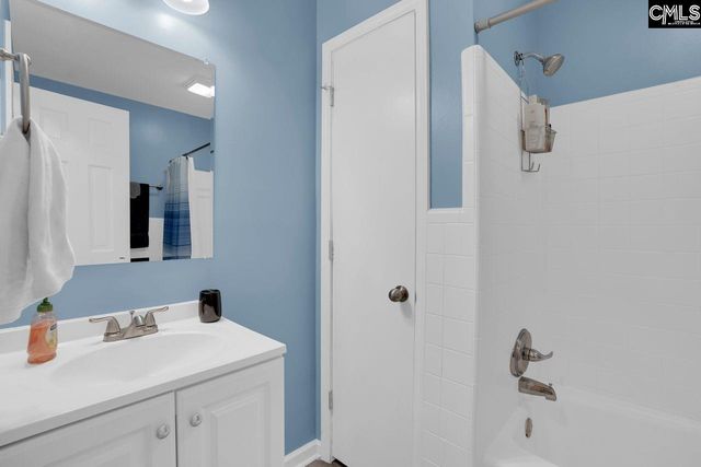 1935 Valley View, West Columbia, SC 29169