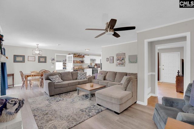 1935 Valley View, West Columbia, SC 29169