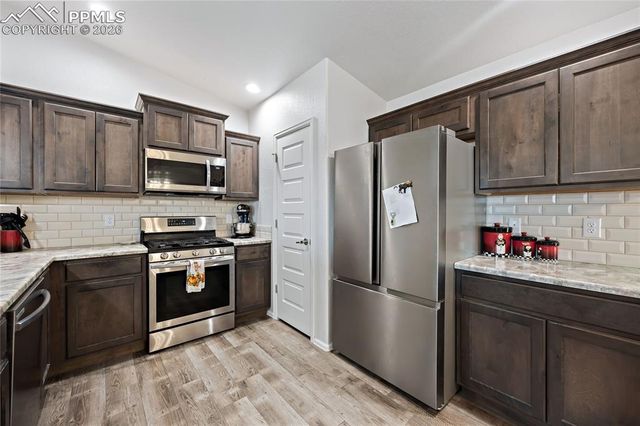 946 E Walden Drive, Pueblo West, CO 81007