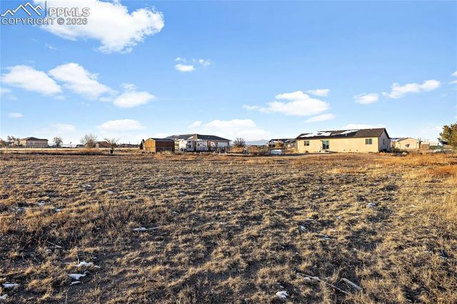 946 E Walden Drive, Pueblo West, CO 81007