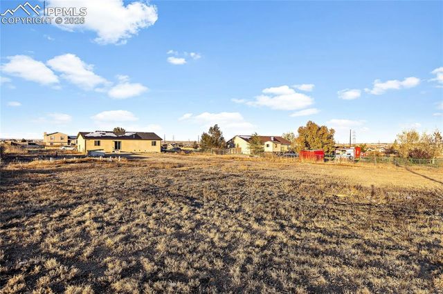 946 E Walden Drive, Pueblo West, CO 81007