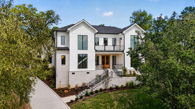 123 Glen Leven Way, Hendersonville, TN 37075