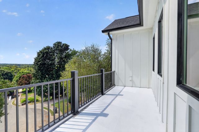 123 Glen Leven Way, Hendersonville, TN 37075