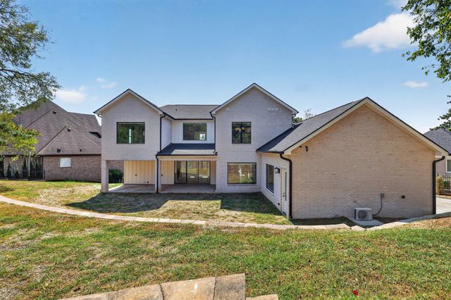 123 Glen Leven Way, Hendersonville, TN 37075