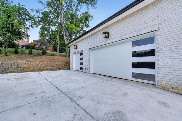 123 Glen Leven Way, Hendersonville, TN 37075