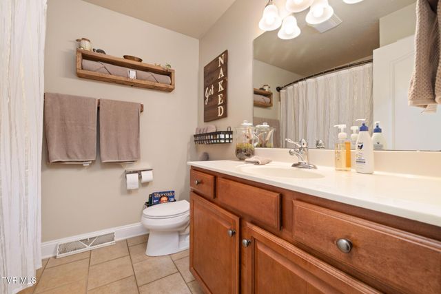 245 Willow Ridge Drive, Chuckey, TN 37641