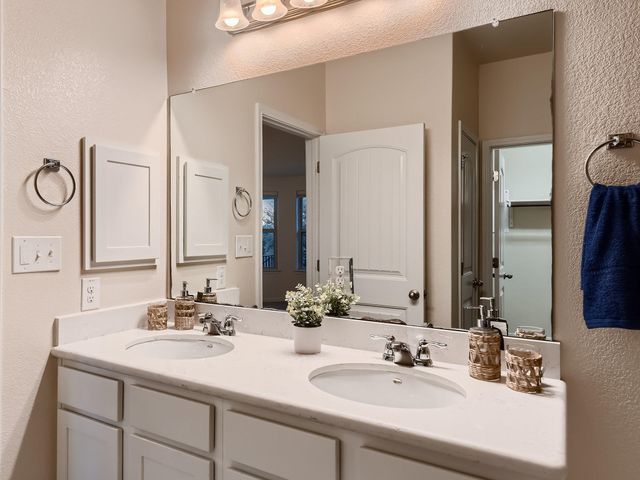 18400 Deep Well DR, Austin, TX 78738