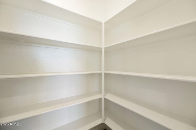 15691 W MERCER Lane, Surprise, AZ 85379