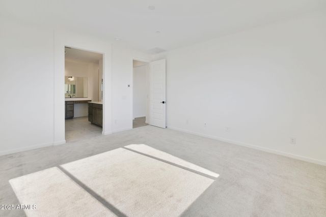 15691 W MERCER Lane, Surprise, AZ 85379