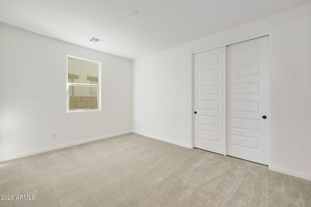 15691 W MERCER Lane, Surprise, AZ 85379