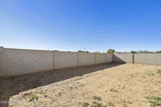 15691 W MERCER Lane, Surprise, AZ 85379