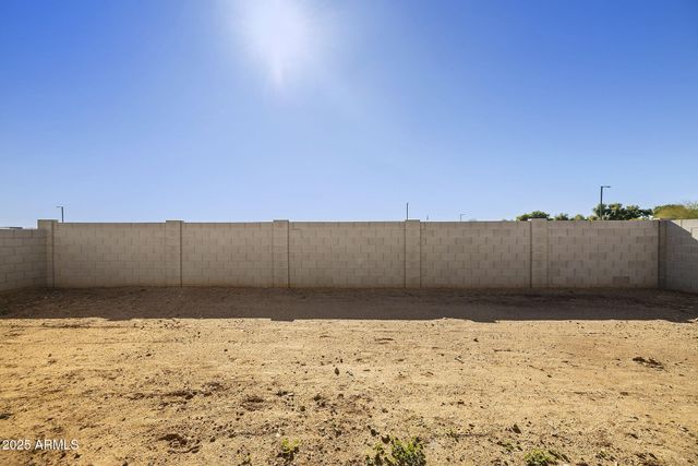 15691 W MERCER Lane, Surprise, AZ 85379